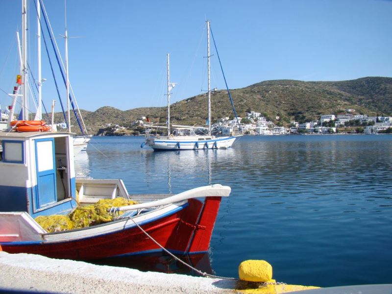 Walking on Amorgos holidays